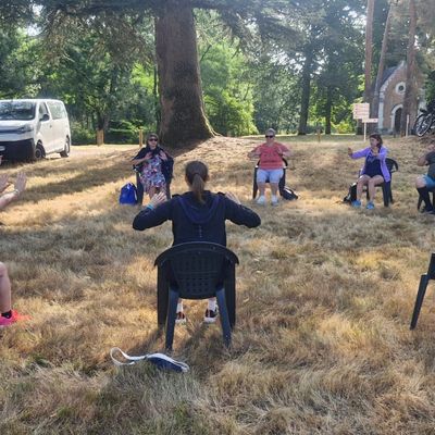 Invitation au séjour Activités Physiques Adaptées – Une semaine pour respirer, bouger et se ressourcer